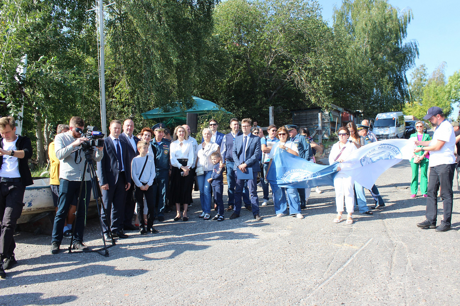 На озере в Синявино открылся подводный парк для дайвинга «Янтарный»   