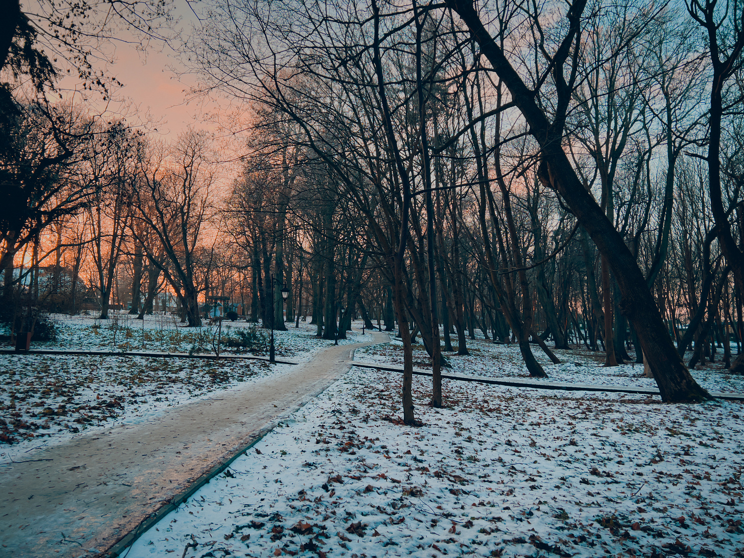 Морозное зимнее утро в Янтарном городском округе. Немного фотографий прогулки по городу.